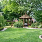 landscaping with edging